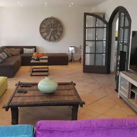 Amazing To Rent At - Near Beaches Villa Estepona