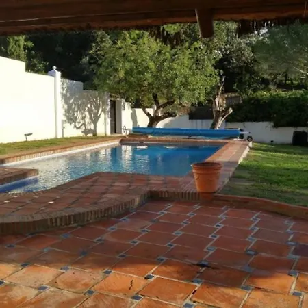 Amazing To Rent At - Near Beaches