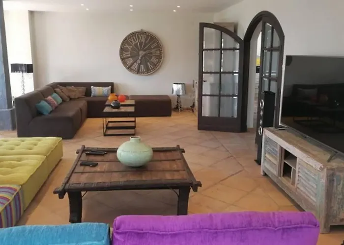 Amazing To Rent At - Near Beaches Villa Estepona